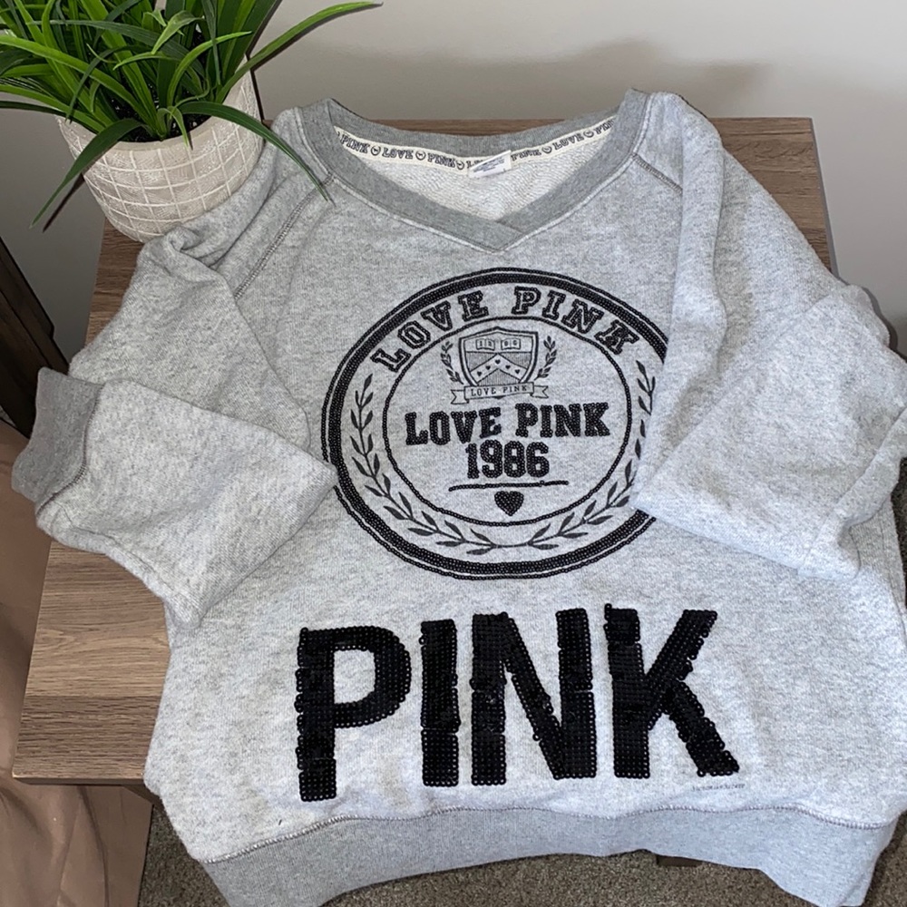 PINK V Neck Crew